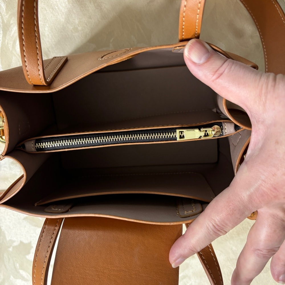 AAIIYN Stella Leather Mini Satchel Bag - Picture 5 of 14